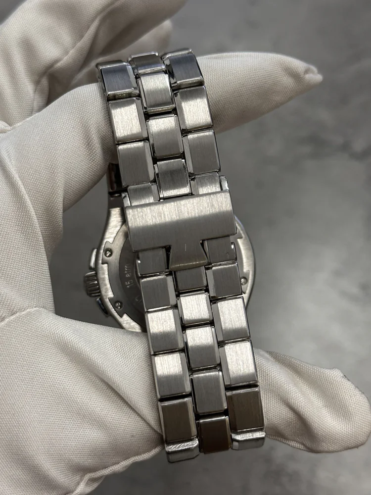 Vacheron Constantin Overseas 42040/423A